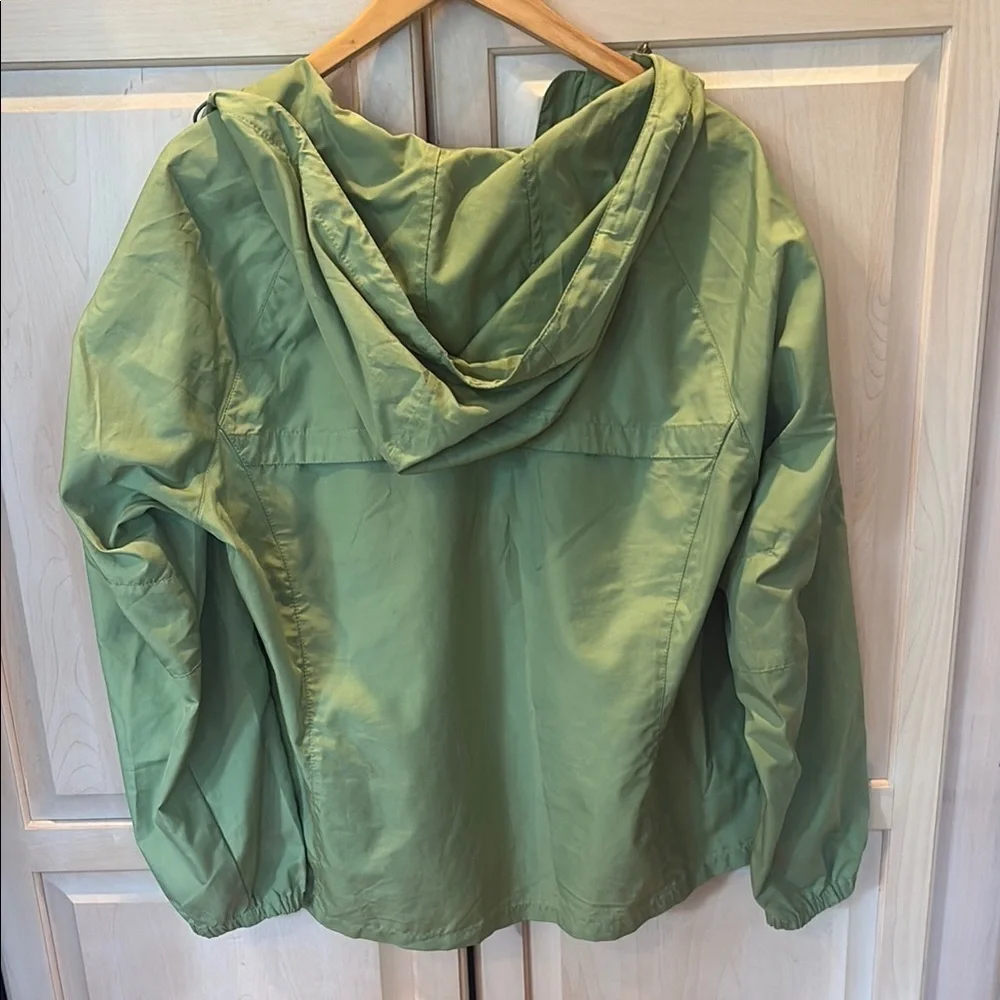 Eddie Bauer Sport Green Windbreaker Jacket Long Sleeve Activewear Women’s XL